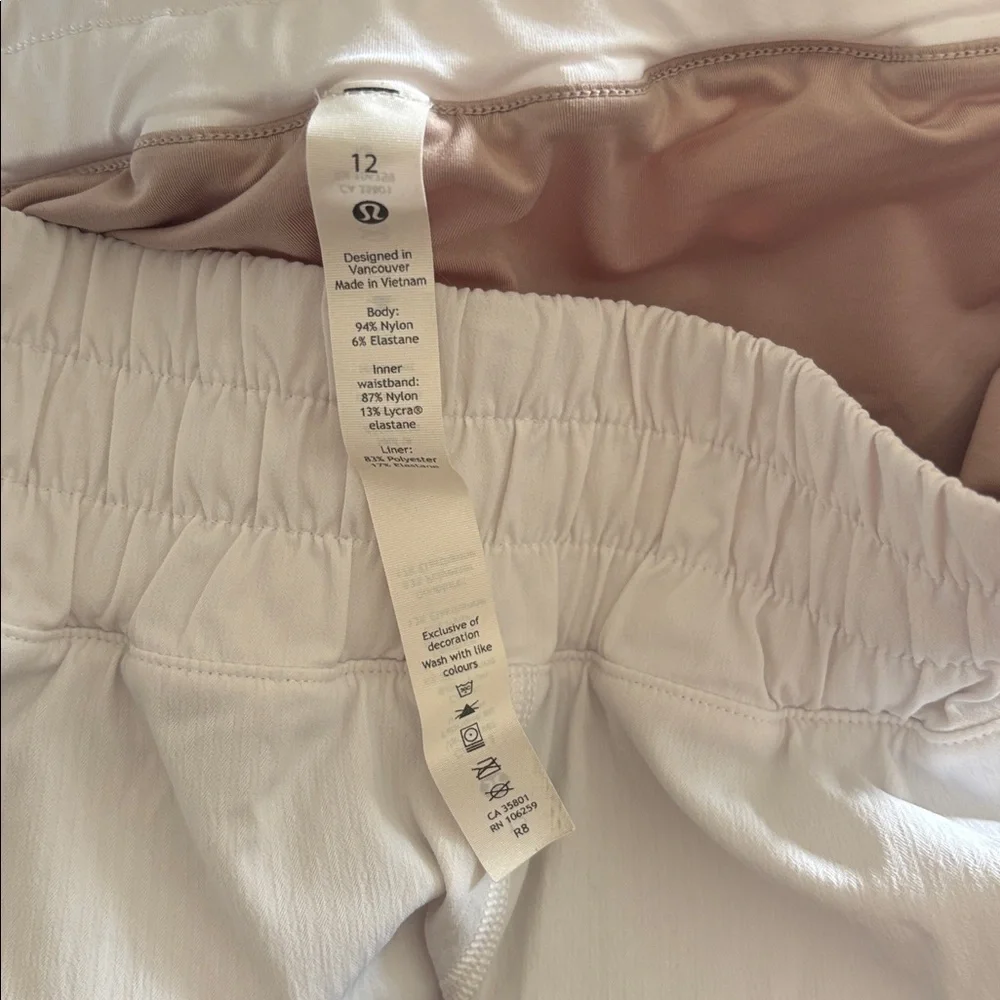 NEW Lululemon Track That Short *5" White Size 12 large - Picture 4 of 9